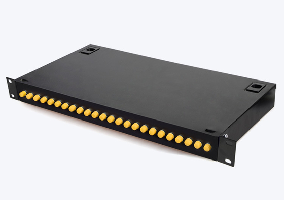 Piastra laminata a freddo 24 porte ST UPC Corning Fibra ottica ZTE FTTH Patch Panel per la rete