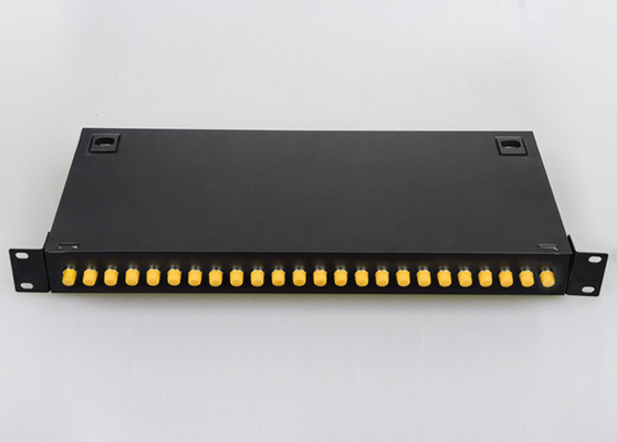 Piastra laminata a freddo 24 porte ST UPC Corning Fibra ottica ZTE FTTH Patch Panel per la rete