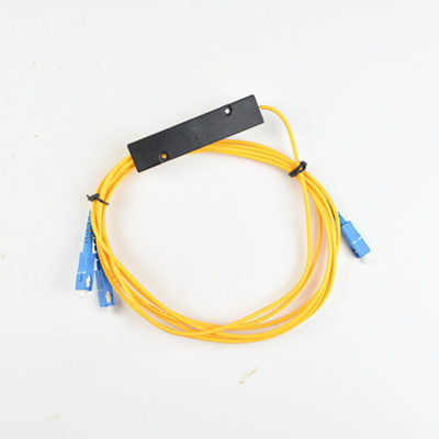 1x2 4 8 16 scatola PLC G657A1 0.9mm SCUPC Fibra ottica conia PLC Splitter per directività dB ≥55