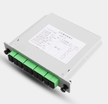 Telecomunicazioni FAT e FTD FTTH Fiber Splitter con WDM Cassette Tipo PLC Splitter 1x8 SC APC